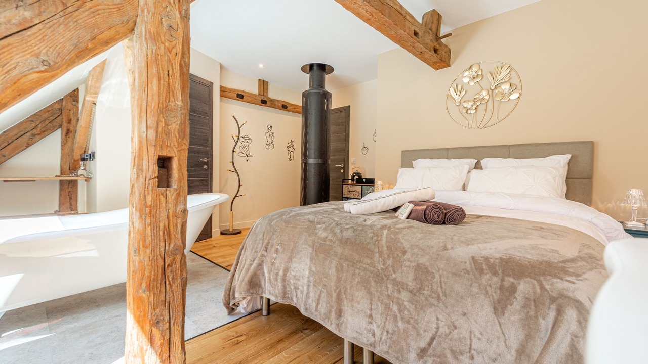 Photo of Bedroom in Alby-sur-Cheran
