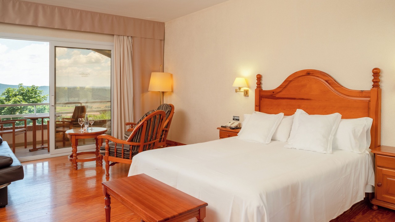 Photo of Bedroom in Peramola