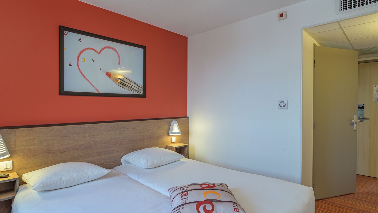 Photo of Bedroom in Tremblay-les-Gonesse