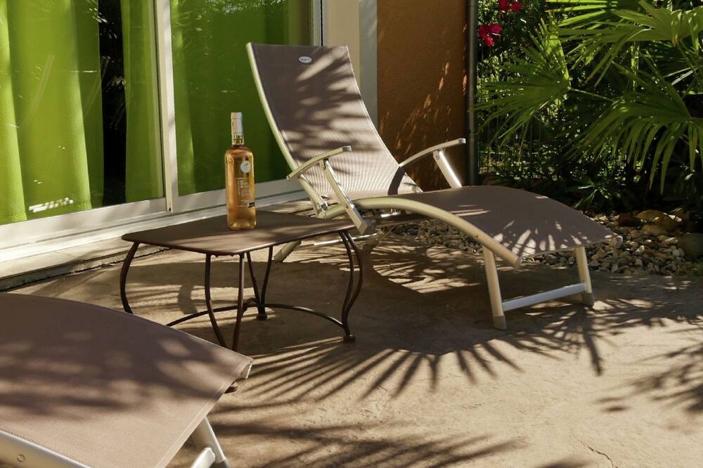 Photo of Patio Balcony in Sampzon