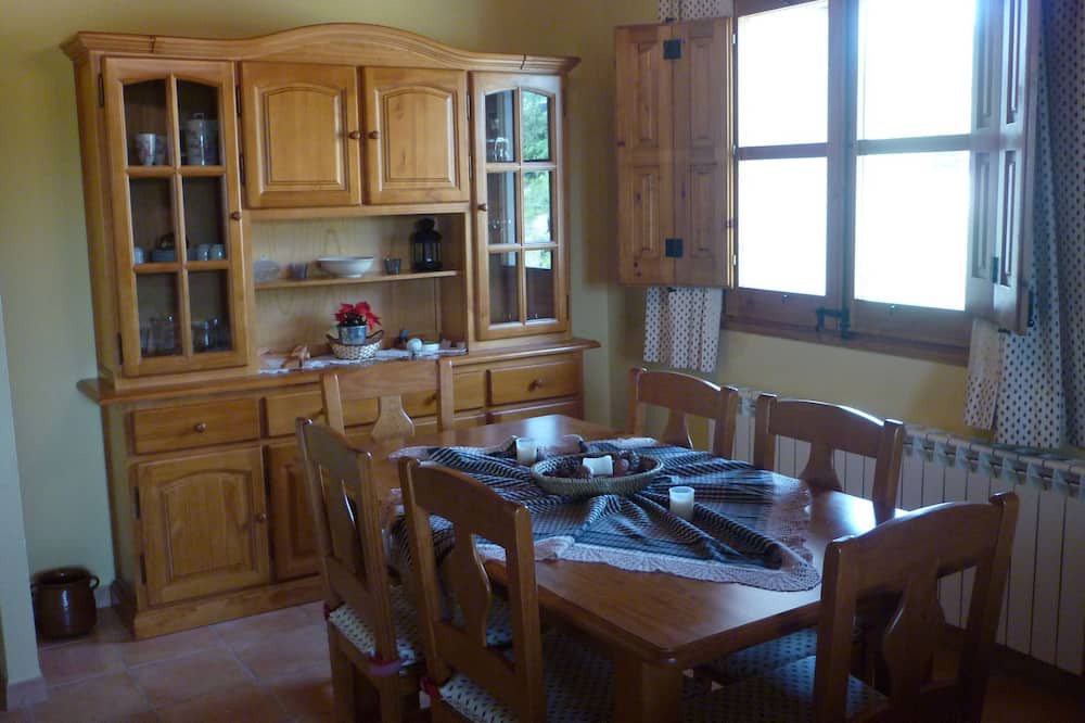 Photo of Livingroom in Maians