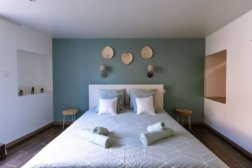 Photo of Bedroom in Fontaine-de-Vaucluse
