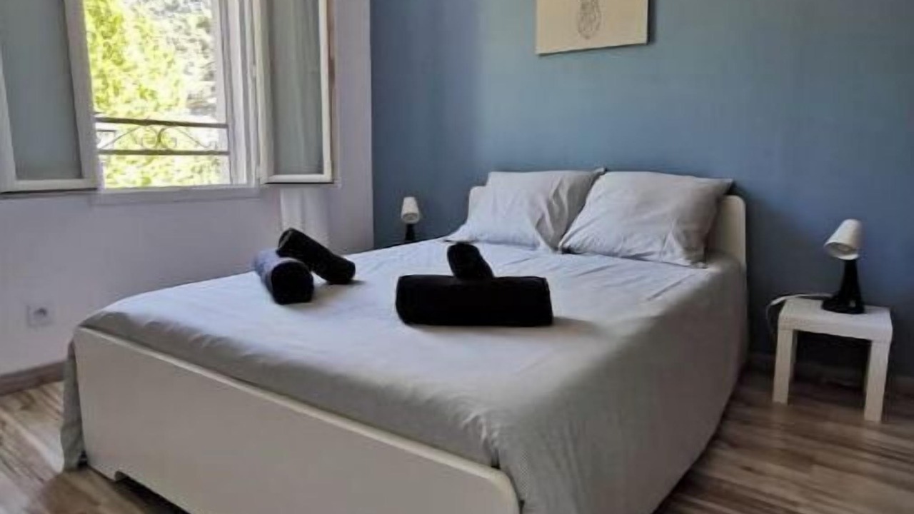 Photo of Bedroom in Fontaine-de-Vaucluse