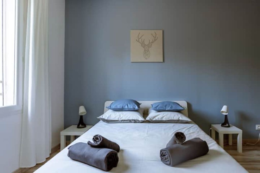 Photo of Bedroom in Fontaine-de-Vaucluse