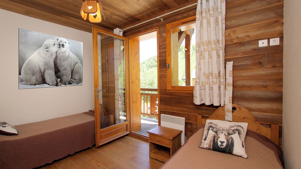 Photo of Bedroom in Mont-de-Lans