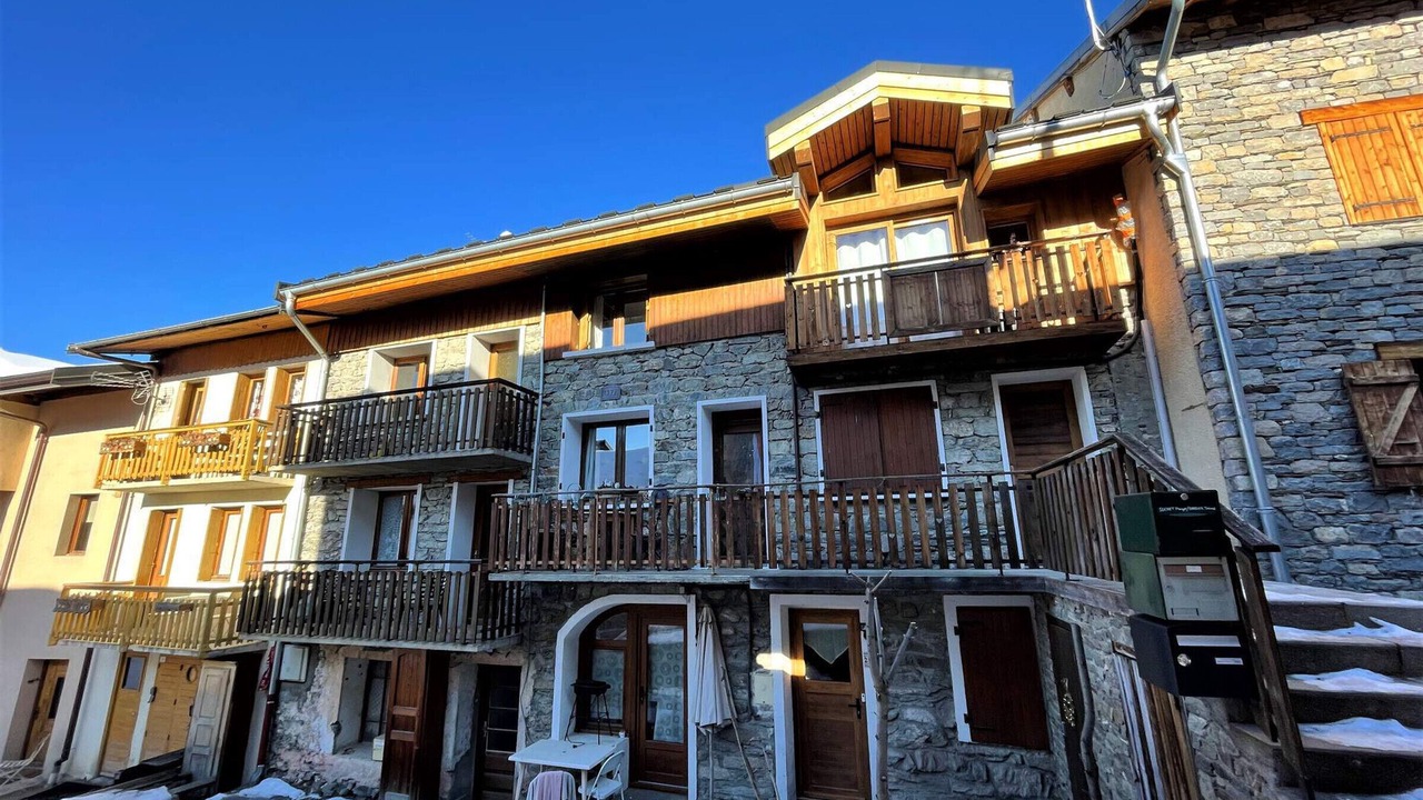 Photo of Outdoor in Saint-Marcel