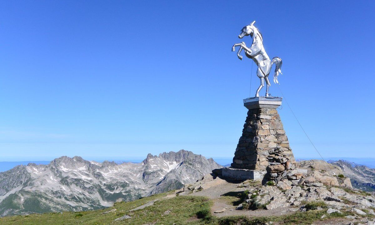 Photo of Others in Montgellafrey