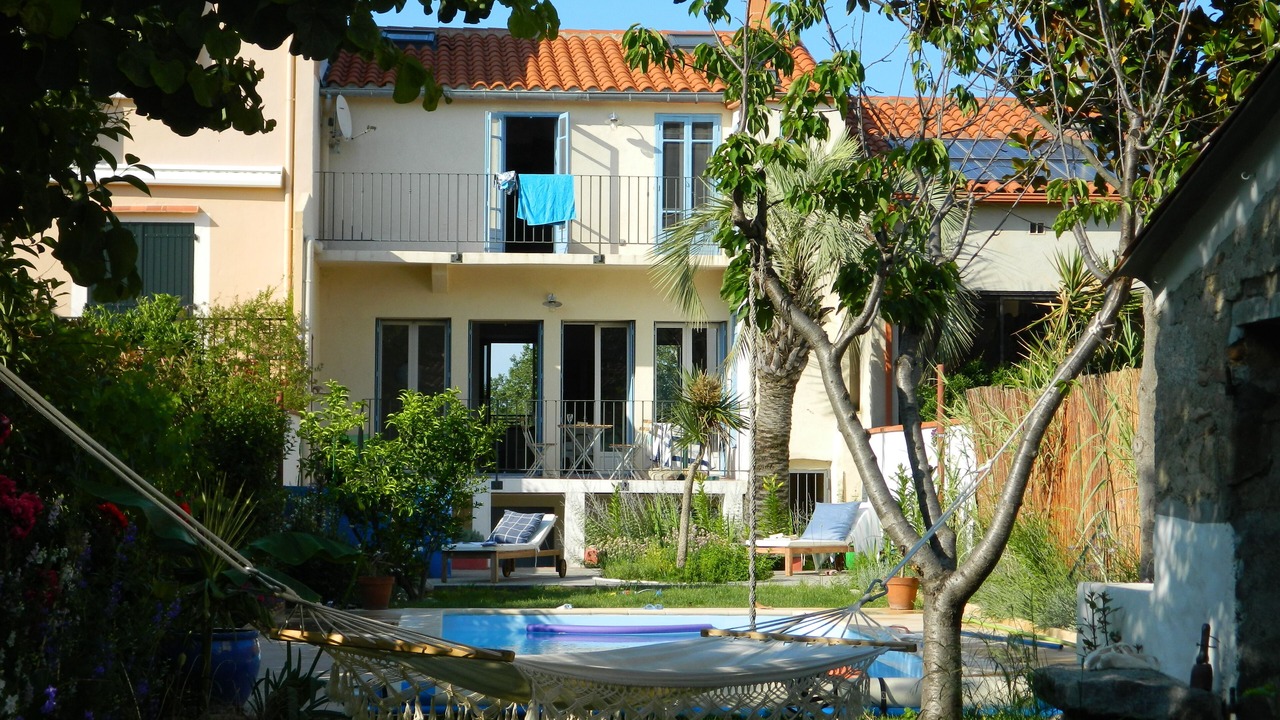 Photo of Outdoor in Saint-Genis