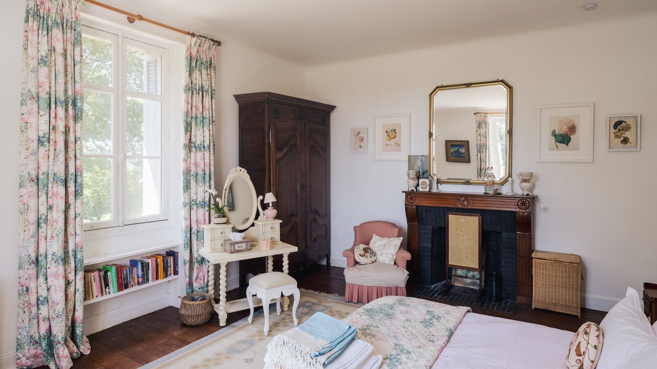 Photo of Bedroom in Sainte-Marie-de-Gosse