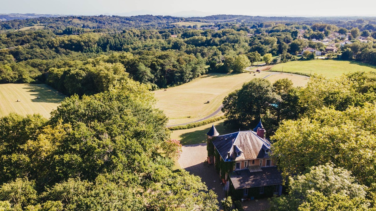 Photo of Outdoor in Sainte-Marie-de-Gosse