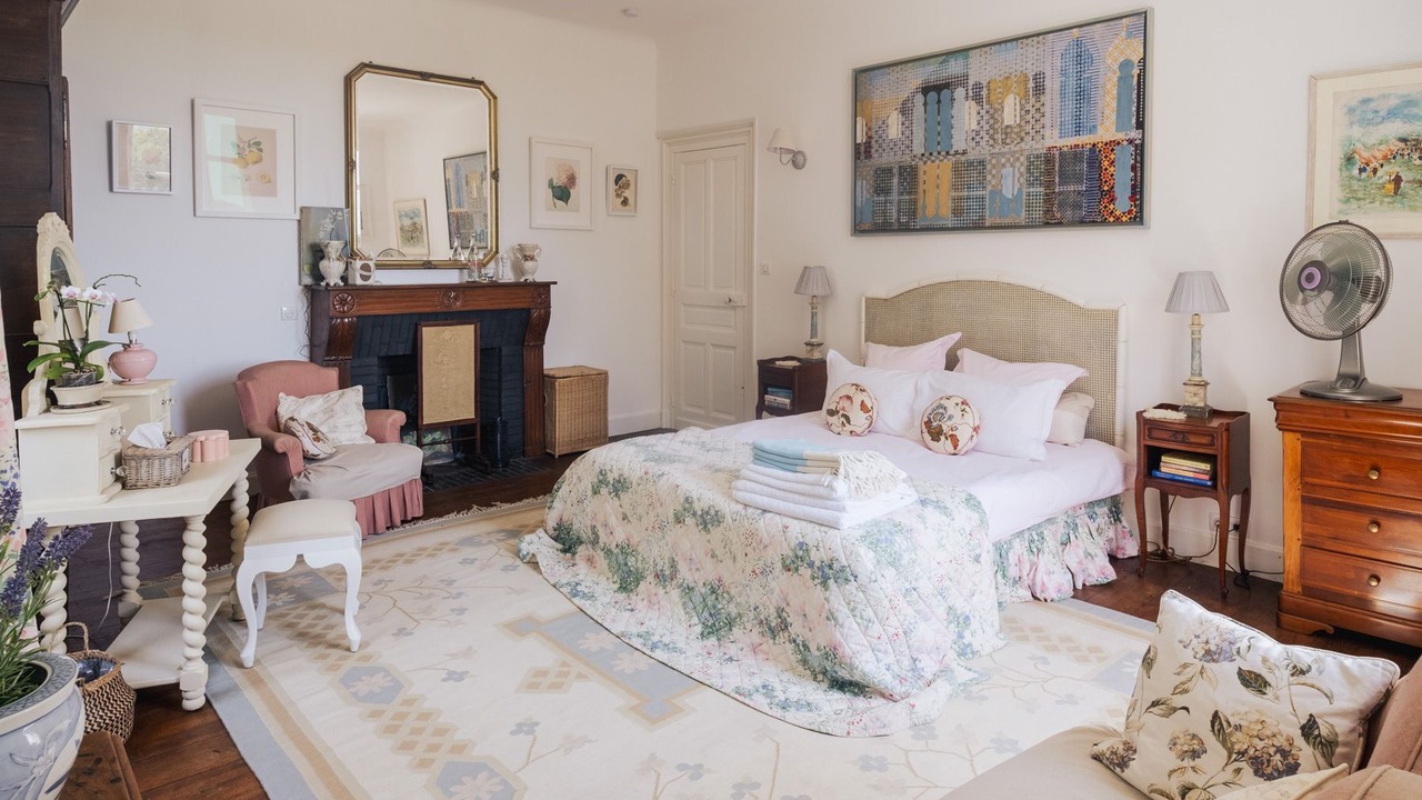 Photo of Bedroom in Sainte-Marie-de-Gosse