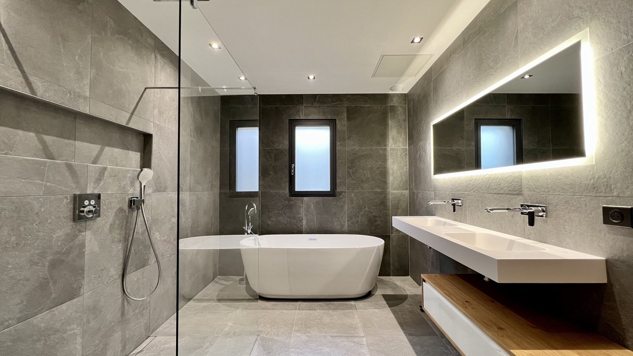Photo of Bathroom in Saint-Nazaire