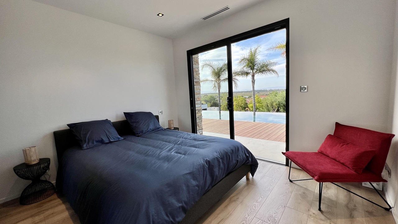 Photo of Bedroom in Saint-Nazaire
