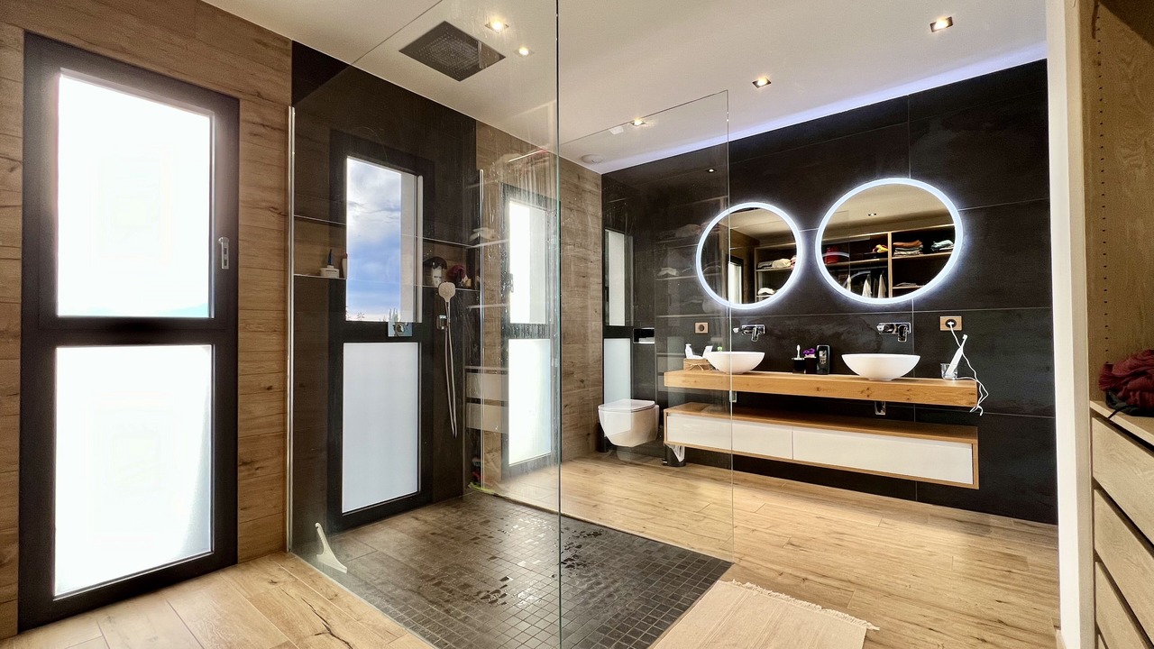 Photo of Bathroom in Saint-Nazaire