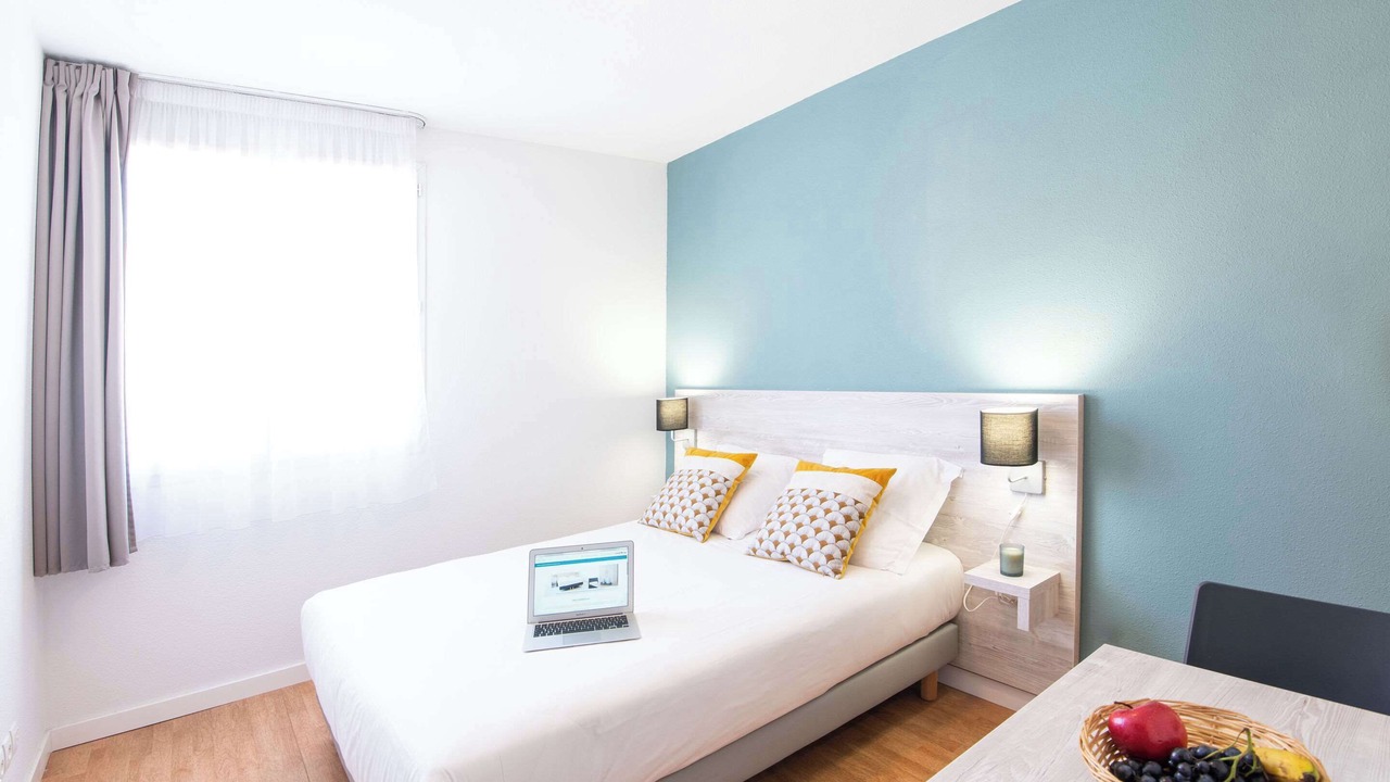 Photo of Bedroom in Le Tholonet