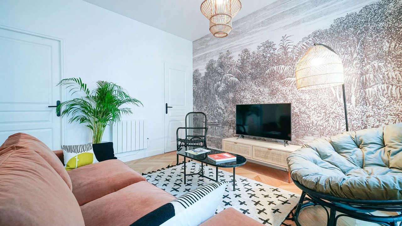 Photo of Livingroom in Quartier du Faubourg-Montmartre