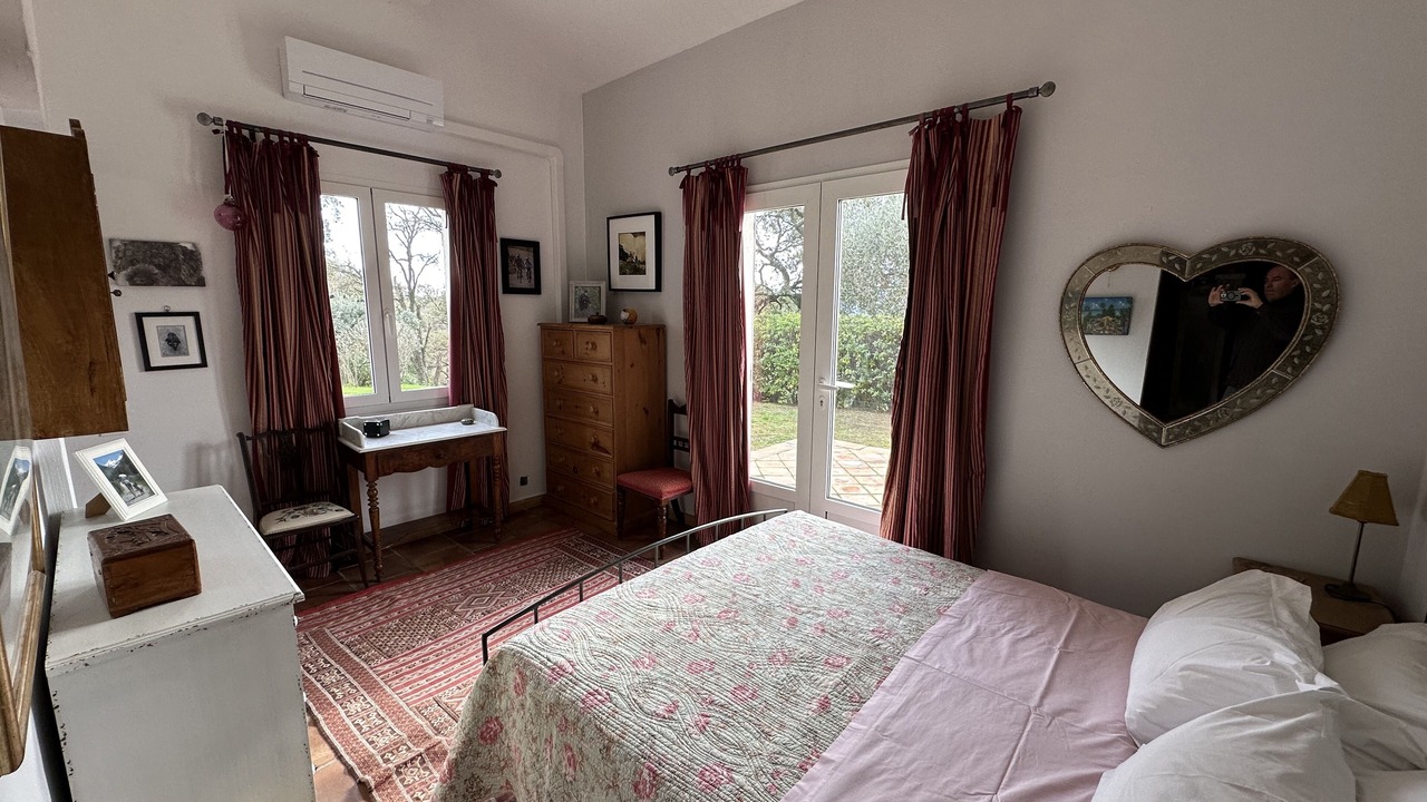 Photo of Bedroom in La Garde-Freinet