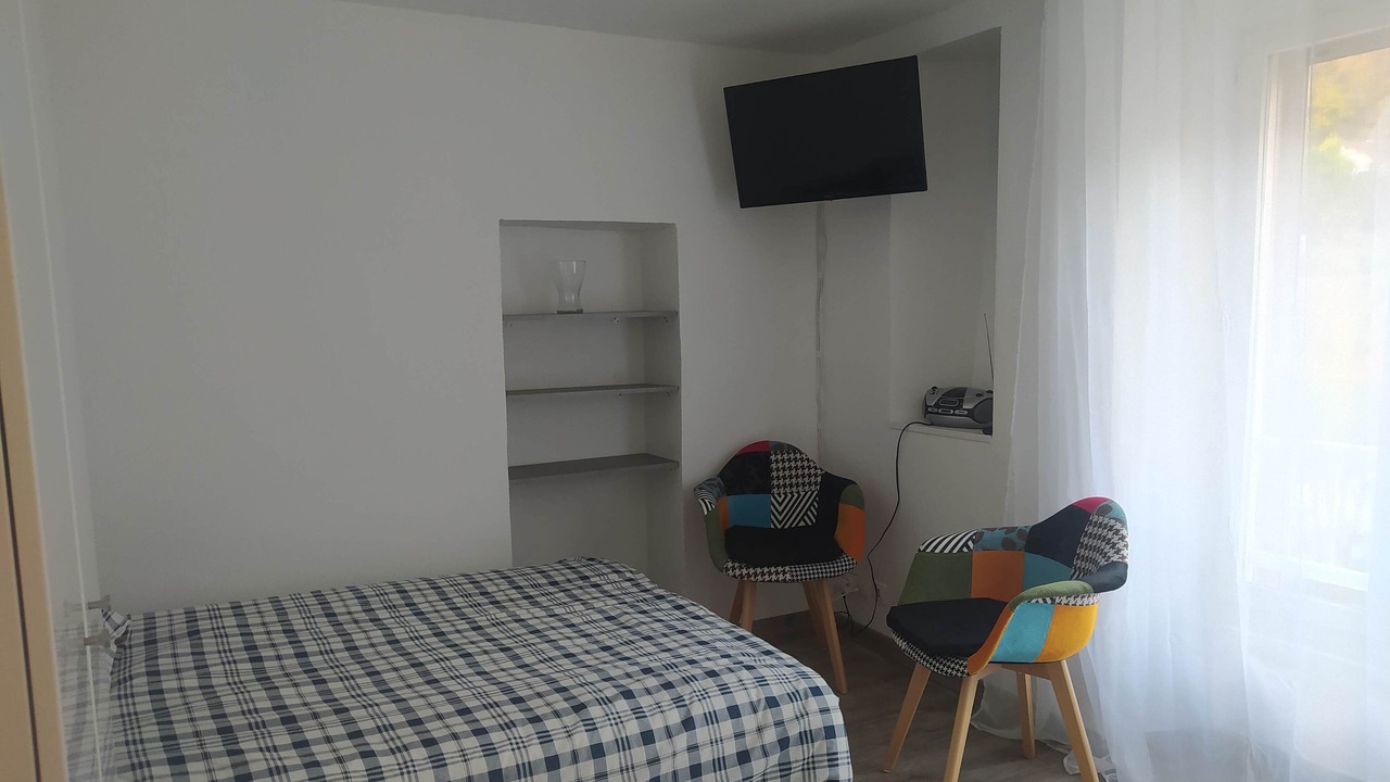 Photo of Bedroom in Vaulnaveys-le-Haut
