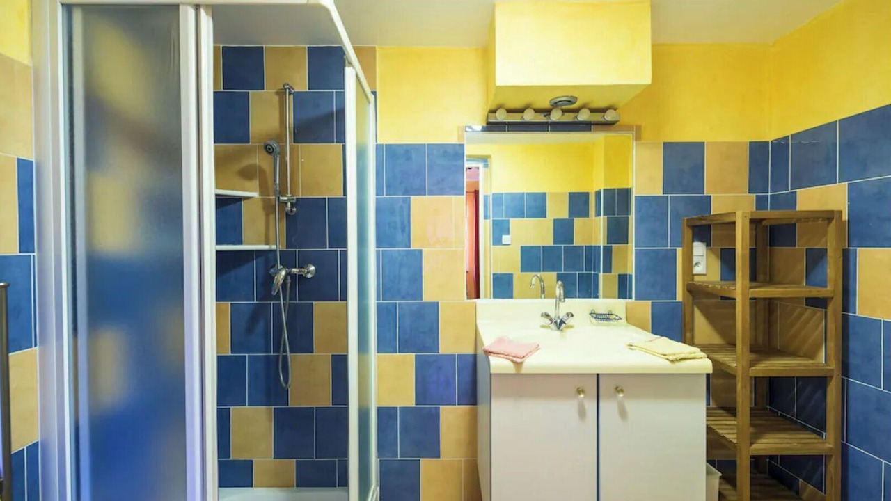 Photo of Bathroom in Charols