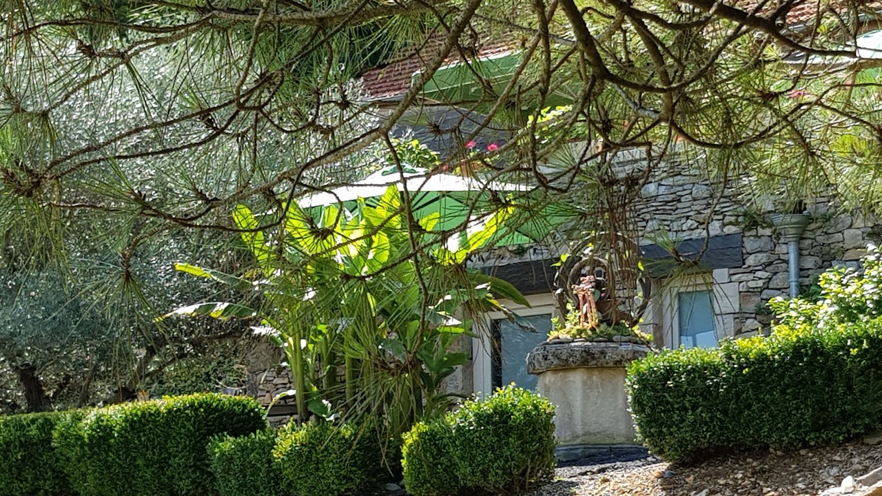 Photo of Outdoor in Martel
