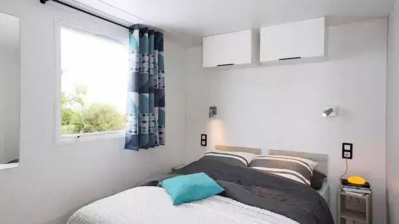 Photo of Bedroom in Neuveglise-sur-Truyere