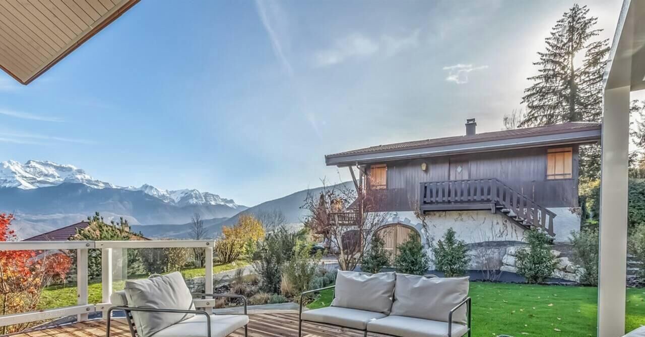 Photo of Patio Balcony in Saint-Jorioz