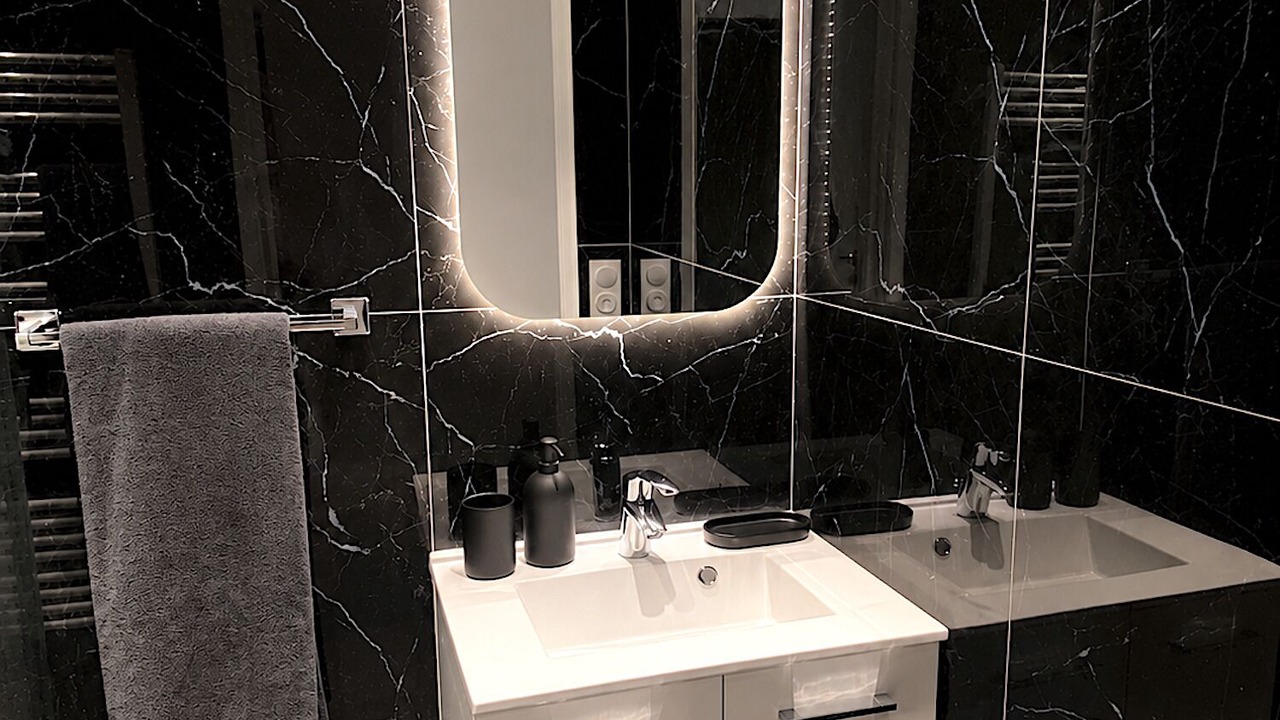 Photo of Bathroom in Batignolles