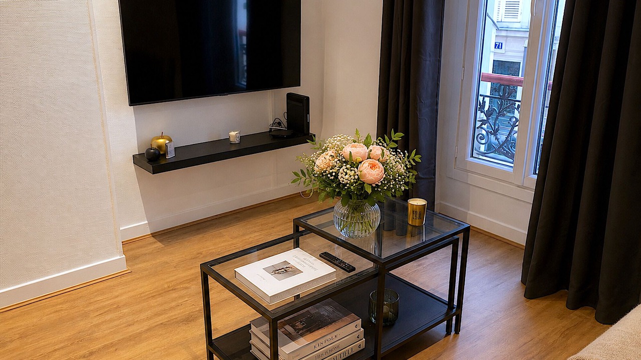 Photo of Livingroom in Batignolles