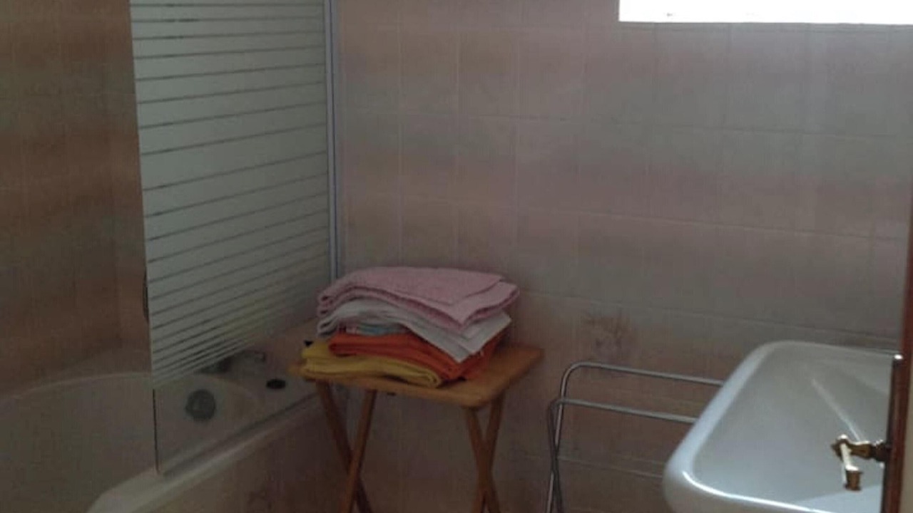Photo of Bathroom in Saint-Martin-sous-Vigouroux