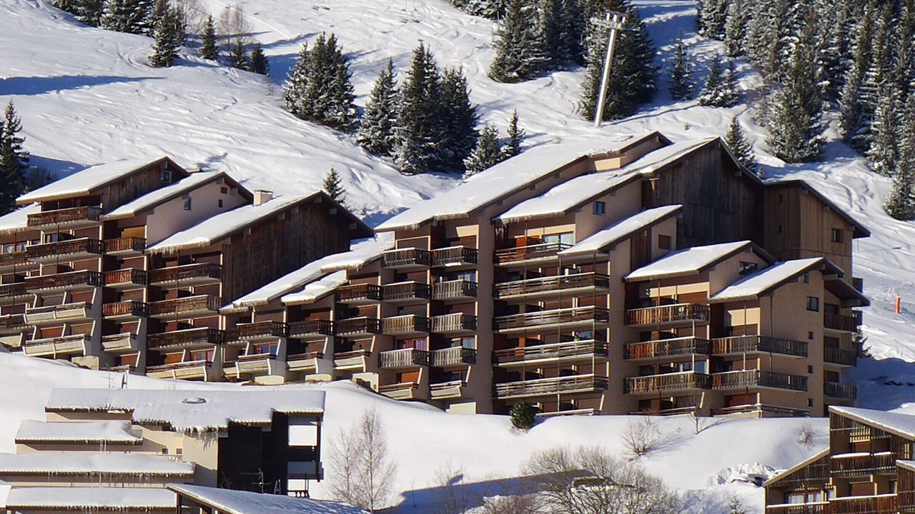 Photo of Outdoor in Auris
