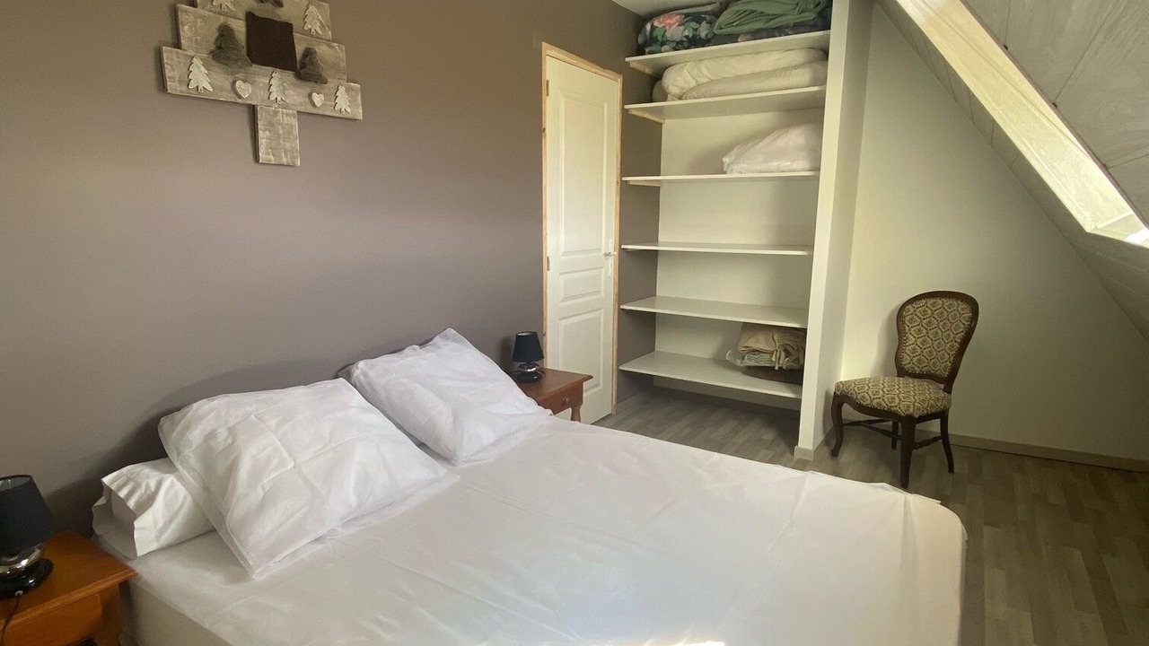Photo of Bedroom in Poubeau