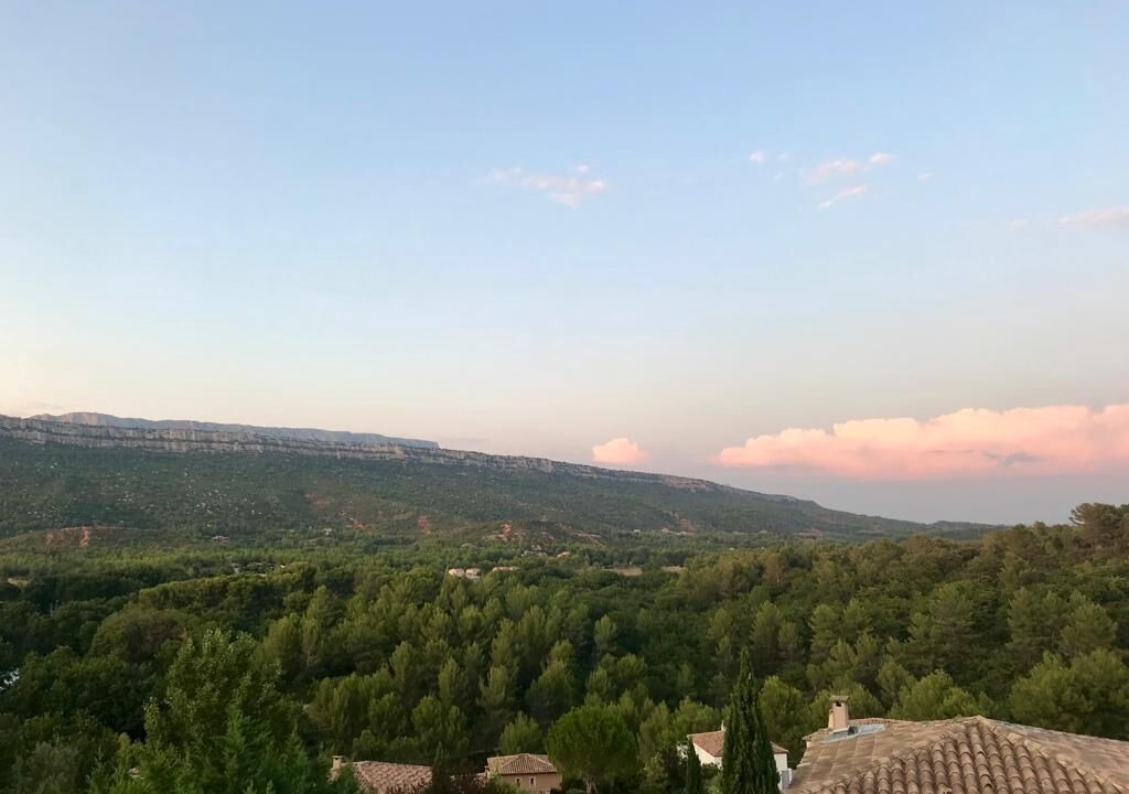 Photo of Outdoor in Chateauneuf-le-Rouge
