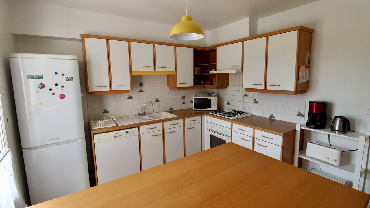 Photo of Kitchen in Chateauneuf-le-Rouge