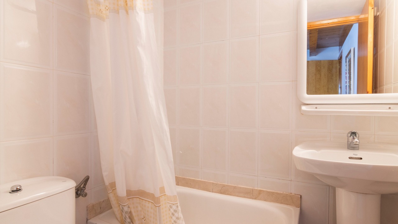 Photo of Bathroom in Les Iglesies