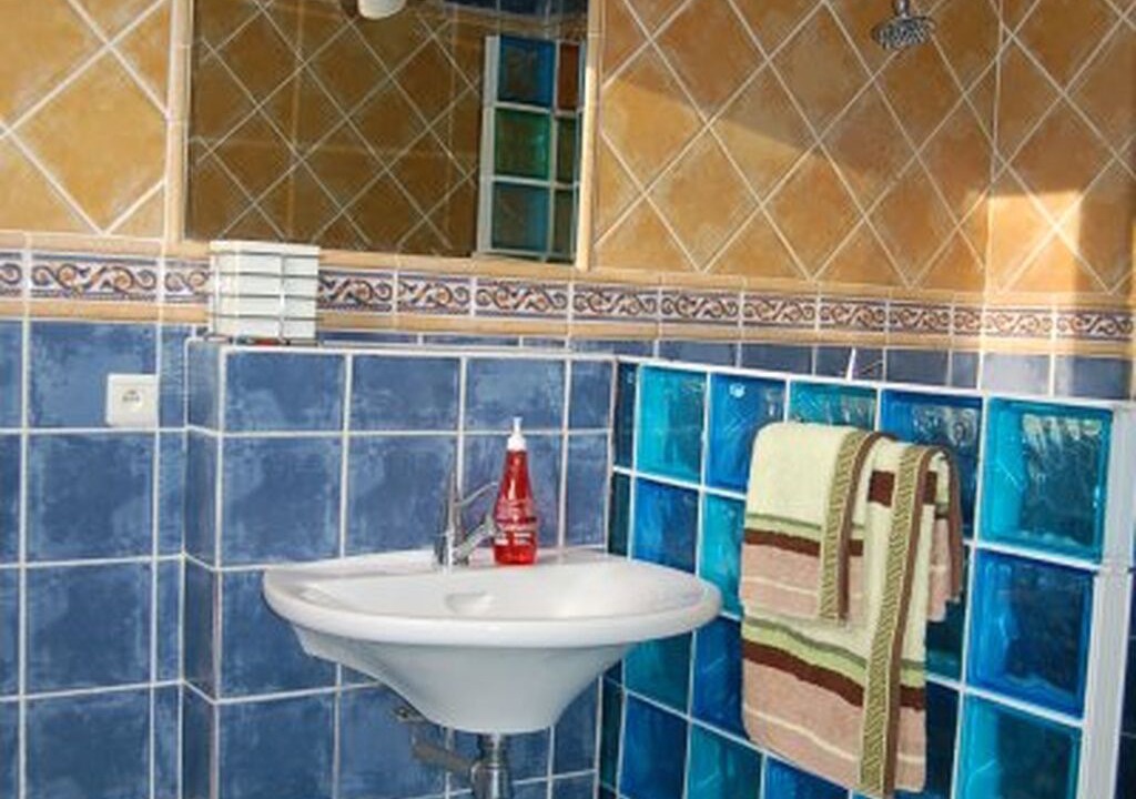 Photo of Bathroom in Laroque-des-Alberes
