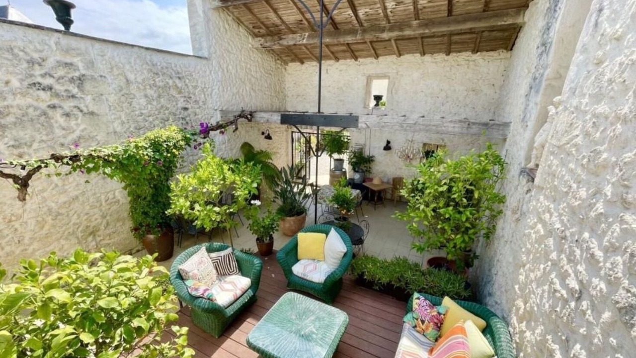 Photo of Patio Balcony in Saint-Yzans-de-Medoc