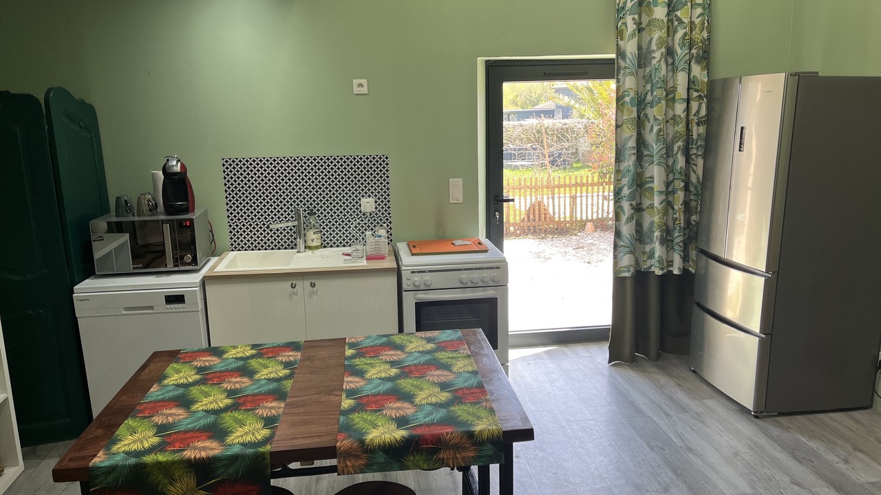 Photo of Kitchen in Saint-Yzans-de-Medoc