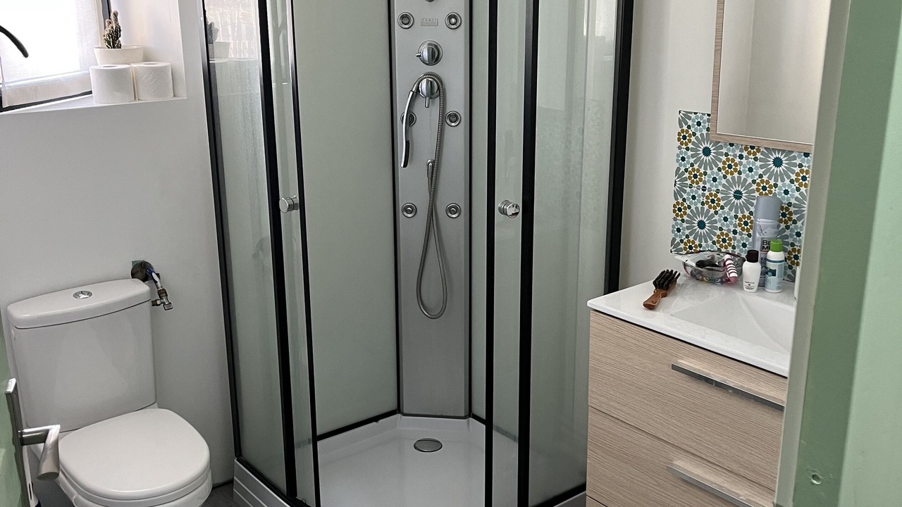 Photo of Bathroom in Saint-Yzans-de-Medoc