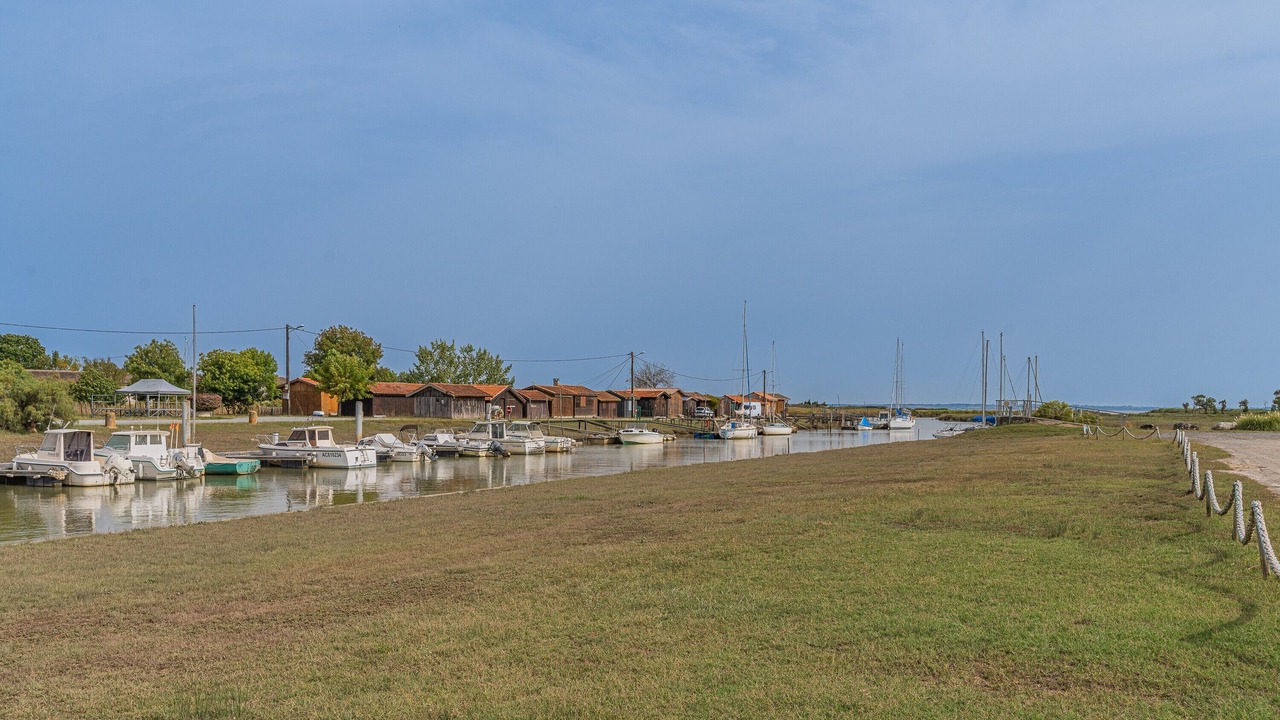 Photo of Others in Valeyrac