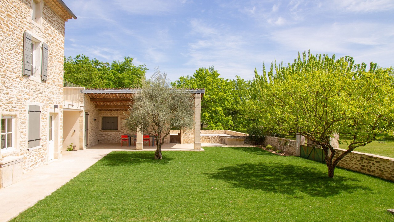Photo of Outdoor in Taulignan