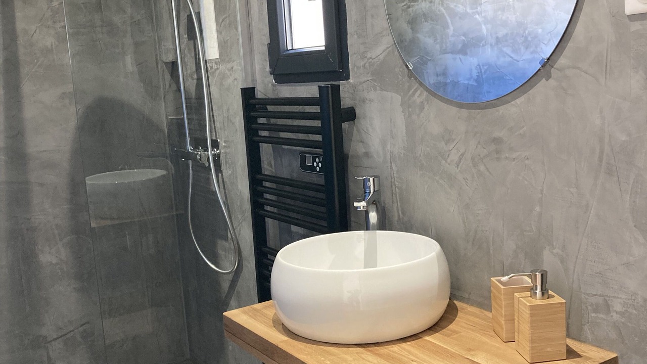 Photo of Bathroom in Saumane-de-Vaucluse