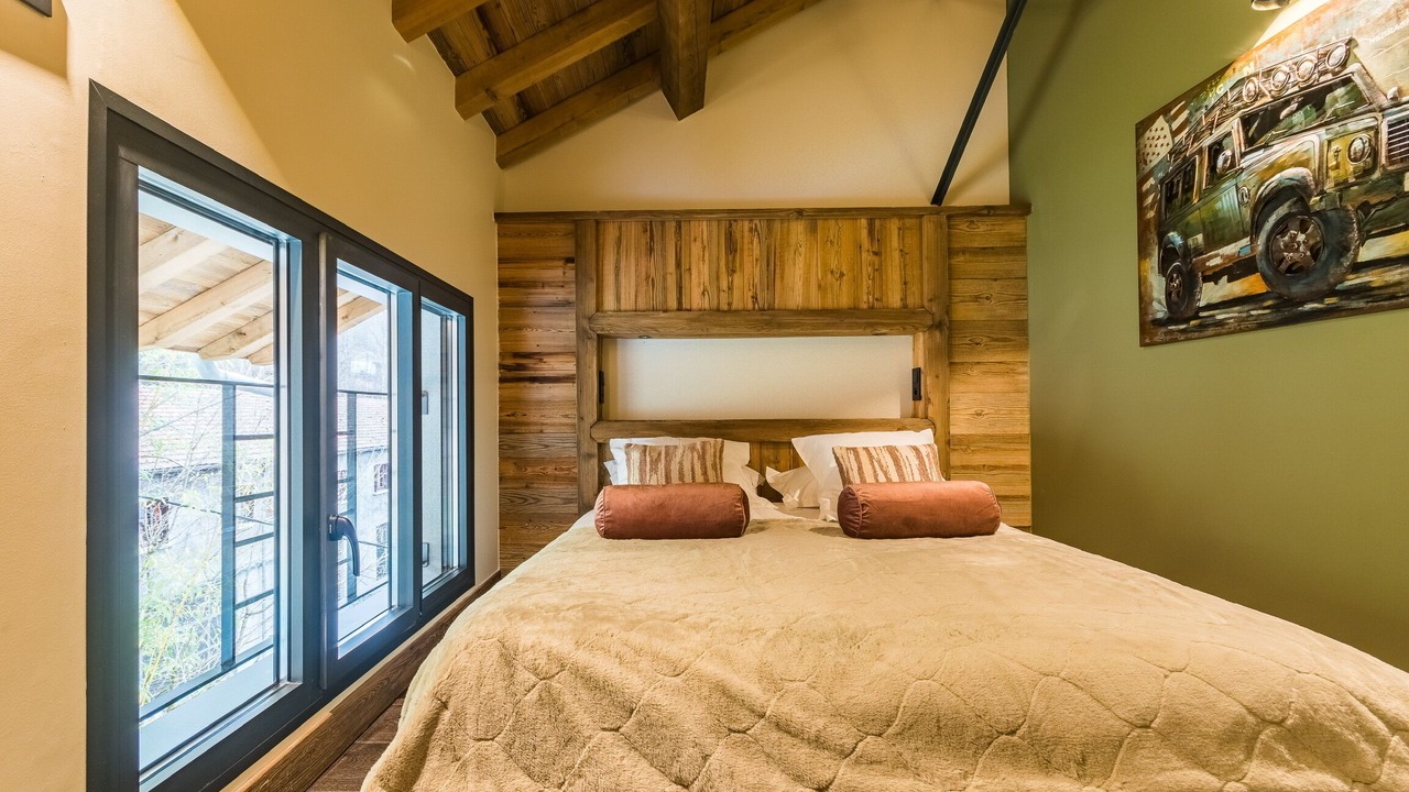 Photo of Bedroom in Le Bourget-du-Lac