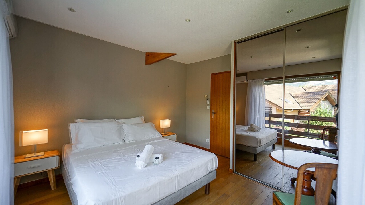 Photo of Bedroom in Saint-Jorioz