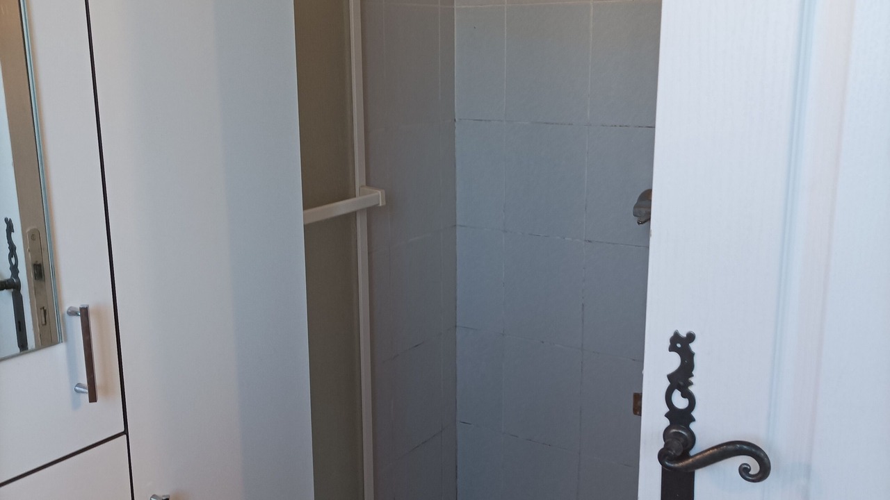 Photo of Bathroom in Flayosc