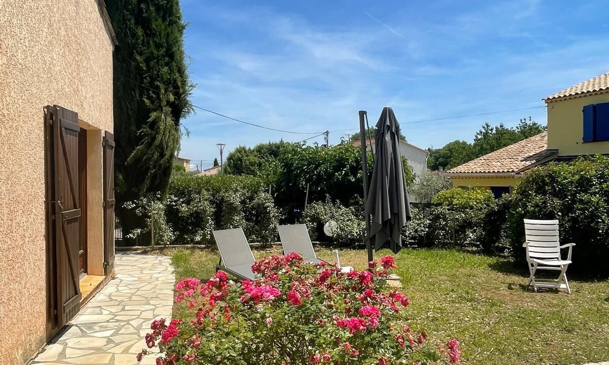 Photo of Patio Balcony in Flayosc