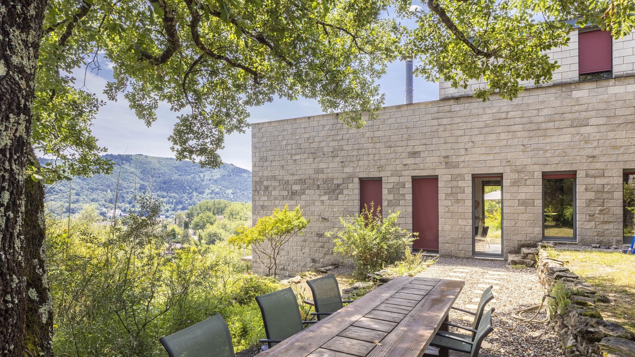 Photo of Outdoor in Meyrannes