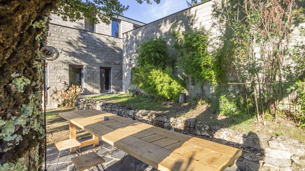Photo of Outdoor in Meyrannes