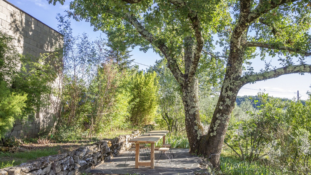 Photo of Outdoor in Meyrannes