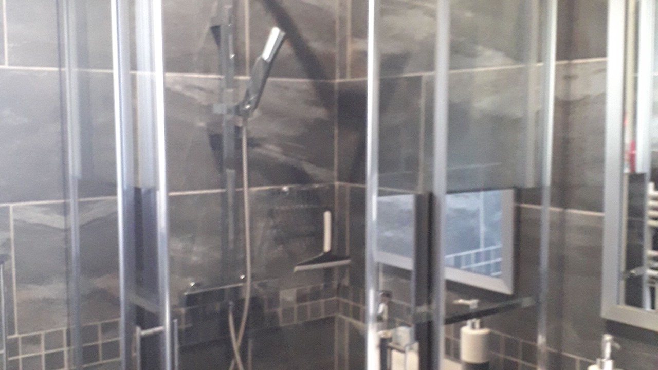 Photo of Bathroom in La Tour-d'Aigues