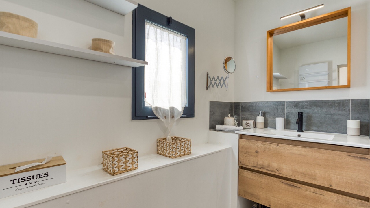 Photo of Bathroom in La Tour-Sur-Orb
